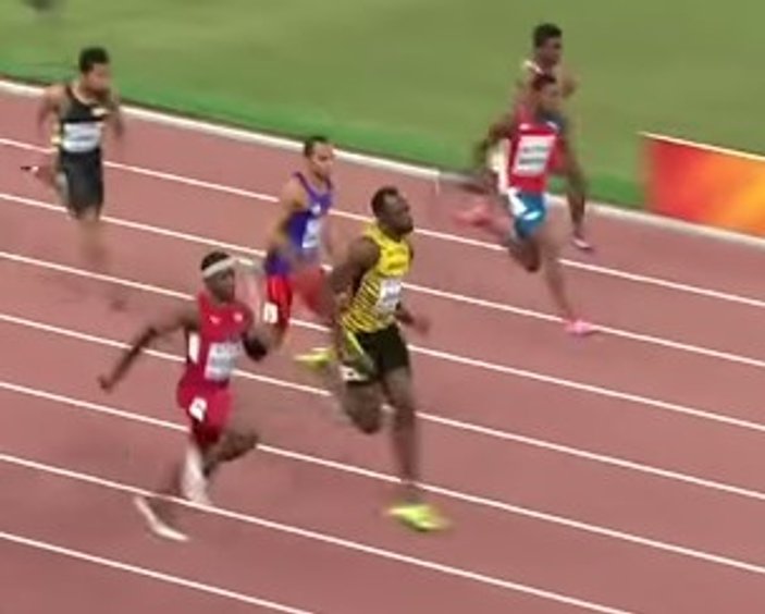 Usain Bolt yarı finale yükseldi - İZLE