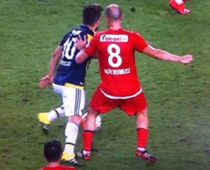 Fenerbahçeli taraftarların Diego Ribas isyanı