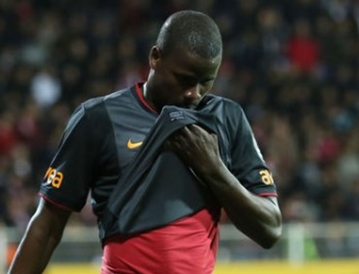 Eboue gidiyor