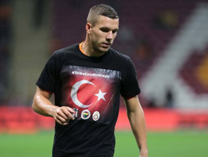 Podolski: Ölen askerin hikayesi beni etkiledi