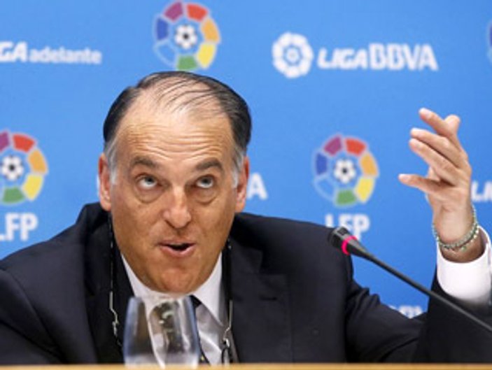 İspanya Futbol Federasyonu Başkanı: FIFA mafya gibi