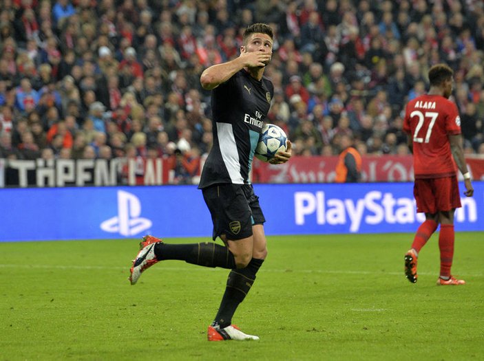 Bayern Münih Şampiyonlar Ligi'nde Arsenal'i farklı yendi