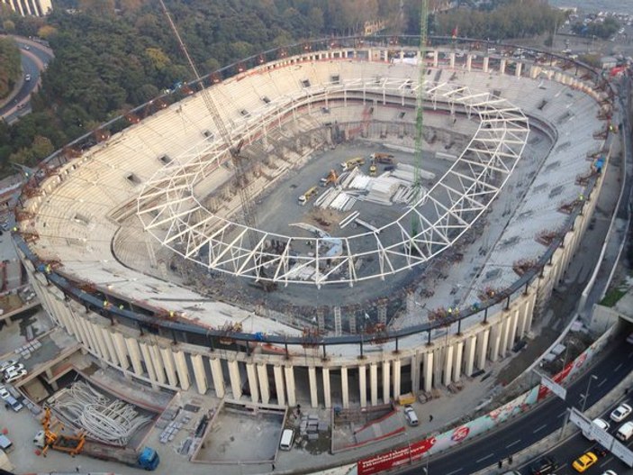 Vodafone Arena'nın çatısı 9 metre yükseldi