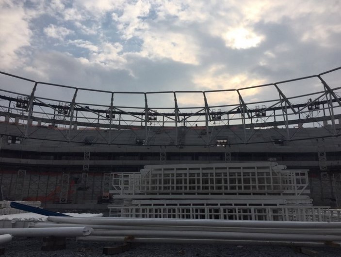 Vodafone Arena'nın çatısı 9 metre yükseldi