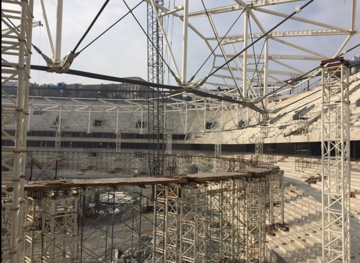 Vodafone Arena'nın çatısı 9 metre yükseldi