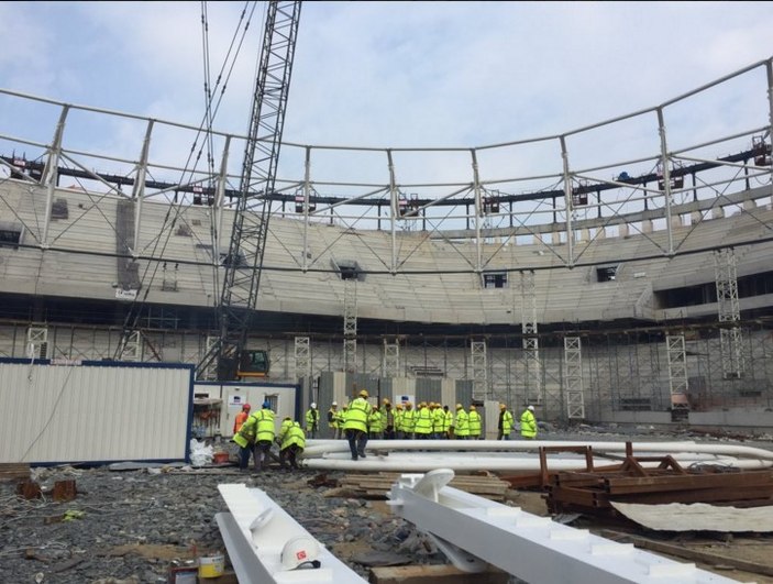 Vodafone Arena'nın çatısı 9 metre yükseldi