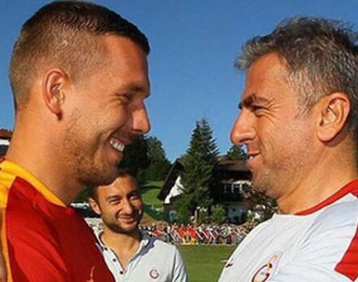 Podolski ve Yasin'den Hamzaoğlu'na vefa
