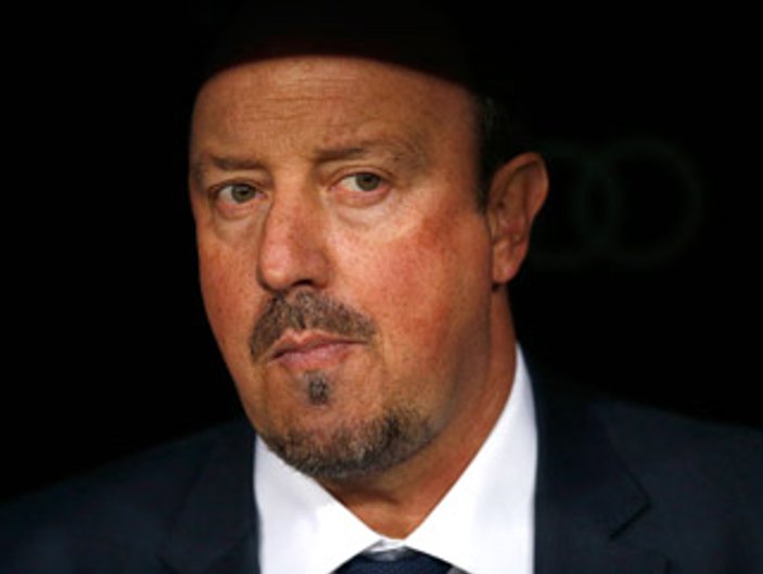 Real Madrid Başkanı: Benitez'e güveniyoruz