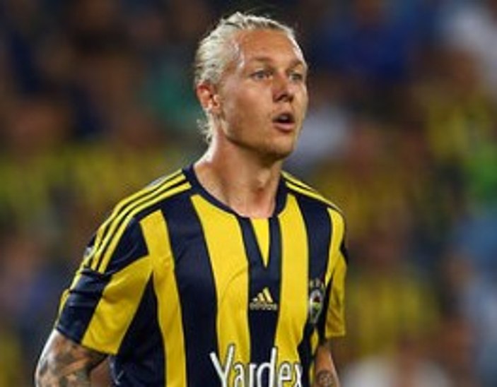 Simon Kjaer kendine geldi