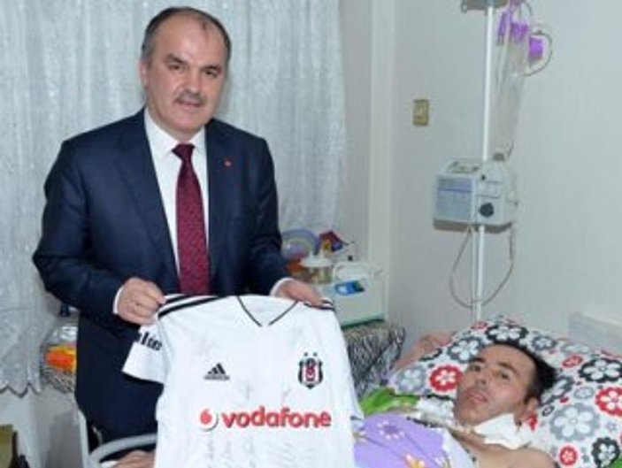 ALS hastasına Beşiktaş forması morali