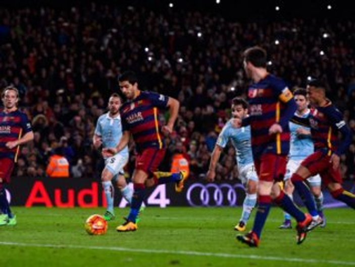 Messi'nin penaltı atışı tartışılıyor