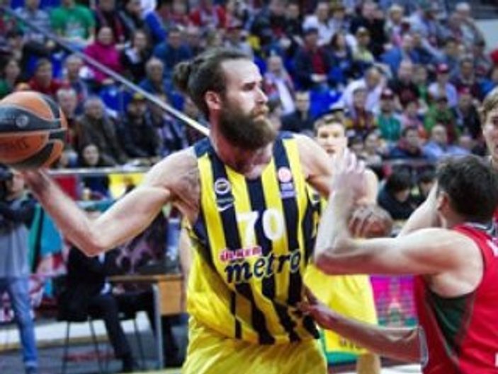 Fenerbahçe Avrupa Ligi'nde çeyrek finali garantiledi