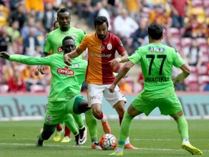Galatasaray Ç.Rizespor ile berabere kaldı