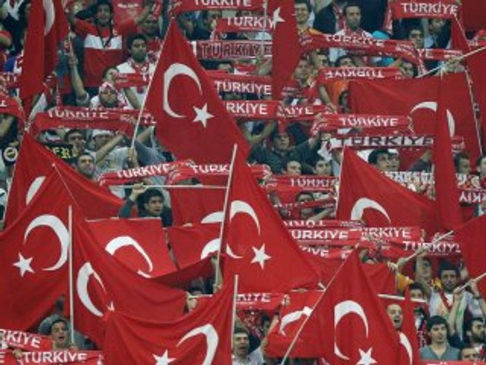 Türk taraftarların EURO 2016'ya ilgisi büyük