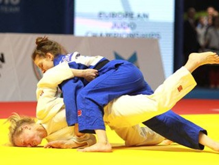 Milli judocu Dilara Lokmanhekim Avrupa üçüncüsü