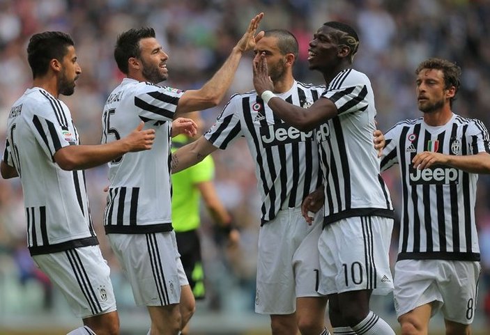 Juventus üst üste 5. kez şampiyon oldu