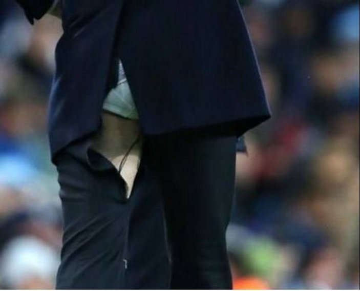 Zidane yine pantolonunu yırttı