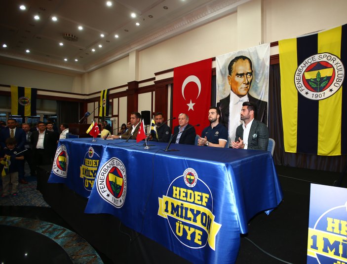 Fenerbahçe camiası bir araya geldi
