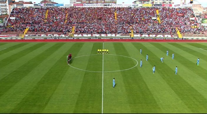 Trabzonsporlu futbolculardan protesto