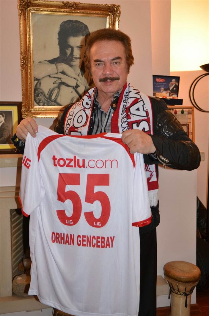 Orhan Gencebay'dan Samsunspor'a destek