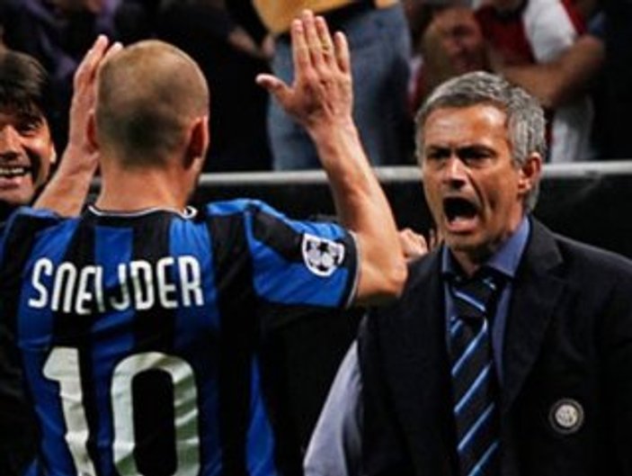 Mourinho sneijder'in peşinde