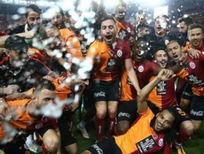 Galatasaray yönetimi sözünde durmadı