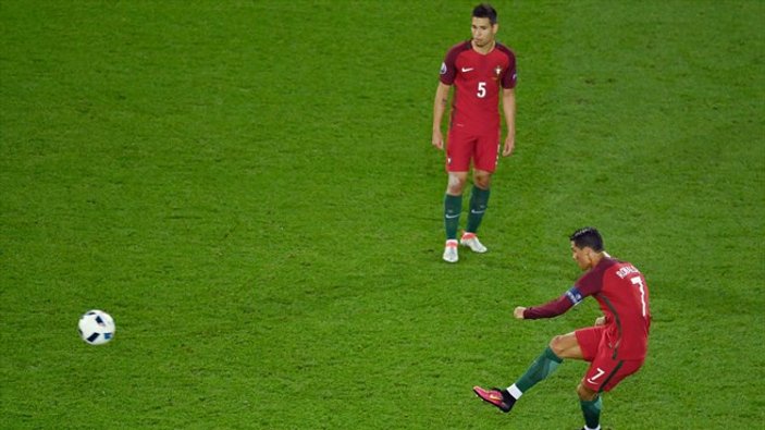 Ronaldo penaltı kaçırdı Portekiz kazanamadı