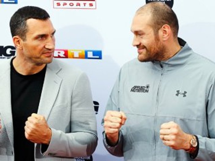 Klitschko'nun Fury ile karşılaşacağı ünvan maçı ertelendi
