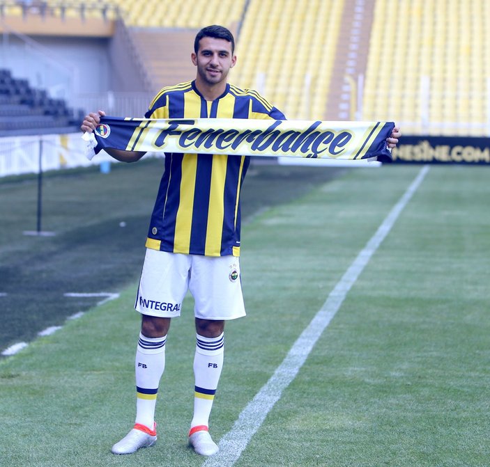 İsmail Köybaşı Fenerbahçe formasını giydi