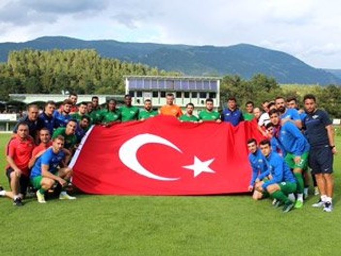 Akhisar Belediyespor hazırlık maçında gol yağdırdı