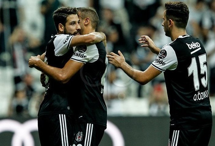 Beşiktaş ilk lig maçını farklı kazandı