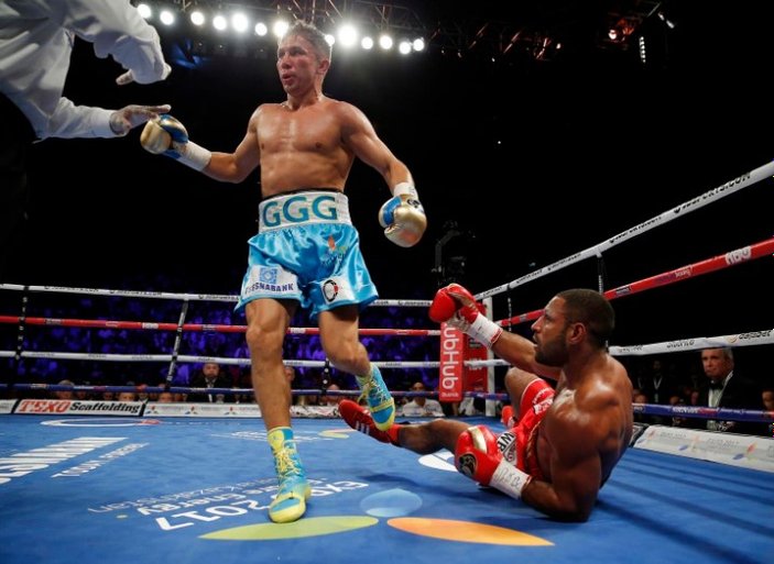 Gennady Golovkin Kell Brook'u nakavt etti - İZLE