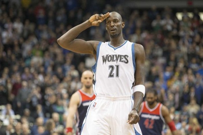 Kevin Garnett basketbolu bıraktı