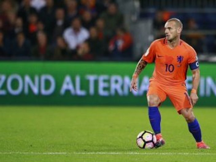 Sneijder Fransa maçında yok