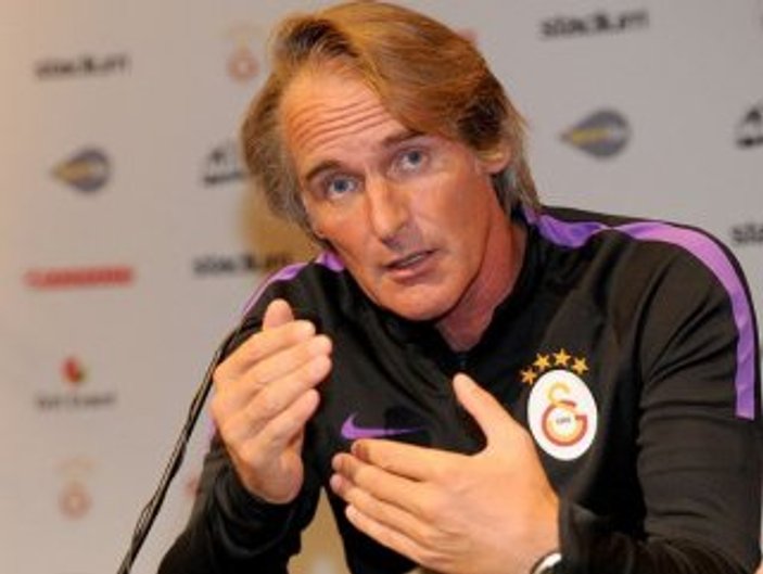 Riekerink: Advocaat'ı eleştiremem