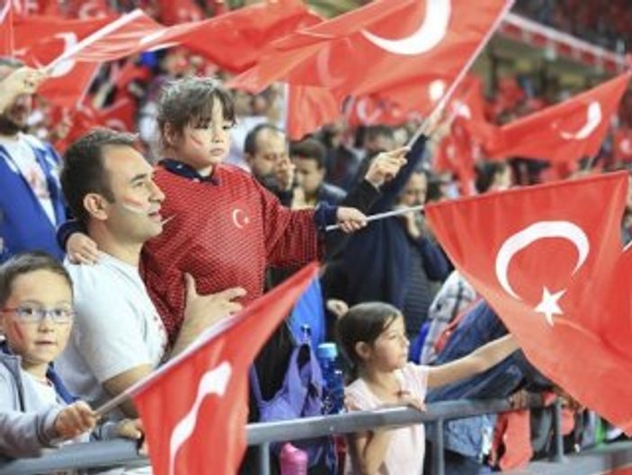 Türkiye-Kosova maçı biletleri satışa çıktı