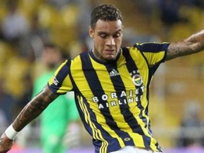 Fenerbahçe'de Van der Wiel kadro dışı bırakıldı