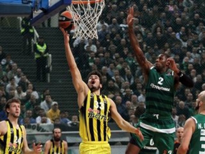 Fenerbahçe THY Avrupa Ligi'nde Panathinaikos'a yenildi
