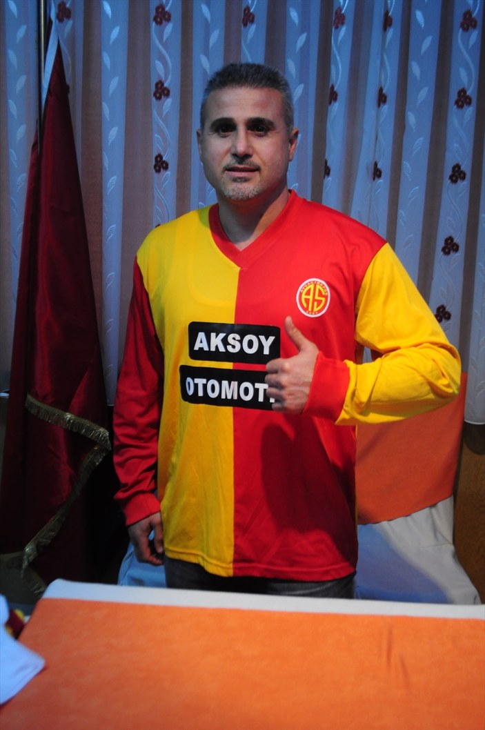 42 yaşındaki Papen Mustafa Ayvacık Belediyespor'da