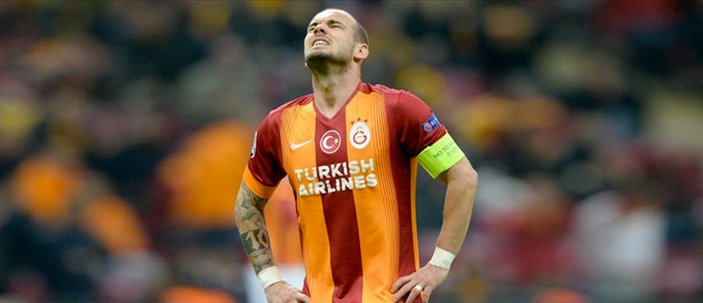 Sneijder yarı fiyatına satılıyor
