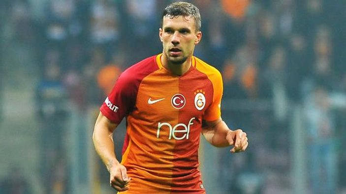 Podolski taksiciyle tartıştı