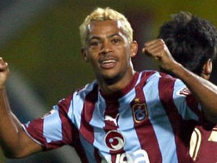 Trabzonspor'un eski yıldızı Marcelinho futbolu bıraktı