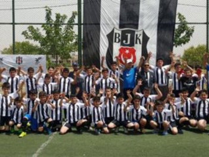 Beşiktaş Erbil'de futbol okulu açtı