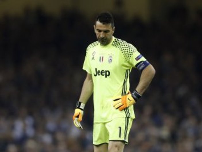 Buffon'un kabusu Ronaldo