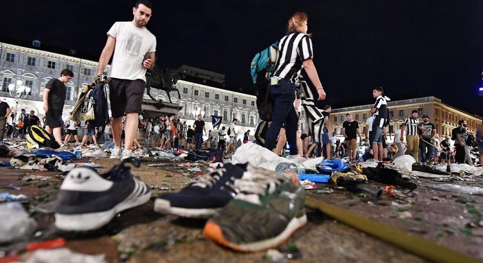 Real Madrid-Juventus maçında bomba paniği