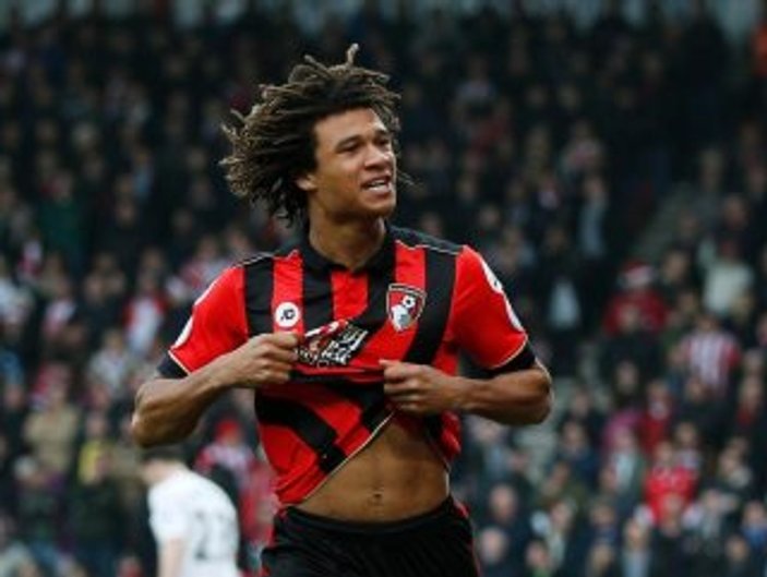 Bournemouth'un rekor transferi Ake