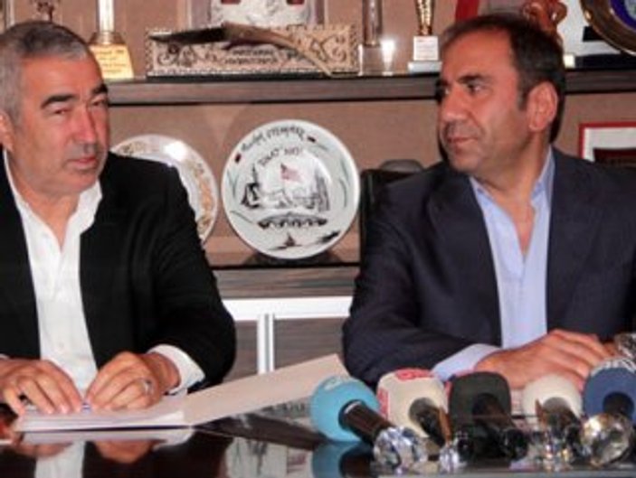 Sivasspor Samet Aybaba'yla sözleşme uzattı