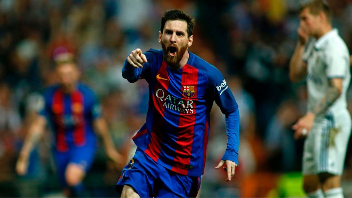 Messi Barcelona'yla sözleşme uzattı