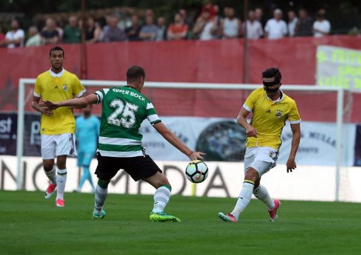 Fenerbahçe hazırlık maçında Sporting Lisbon'a yenildi