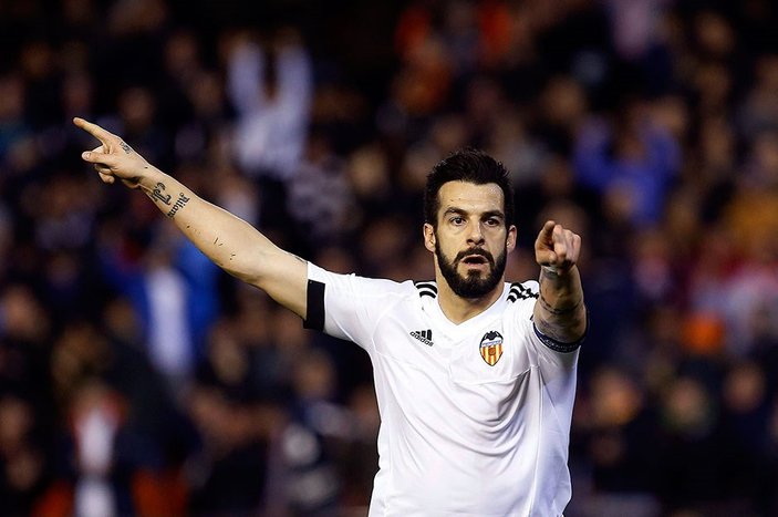 Valencia'nın istemediği Negredo için Beşiktaş bastırıyor